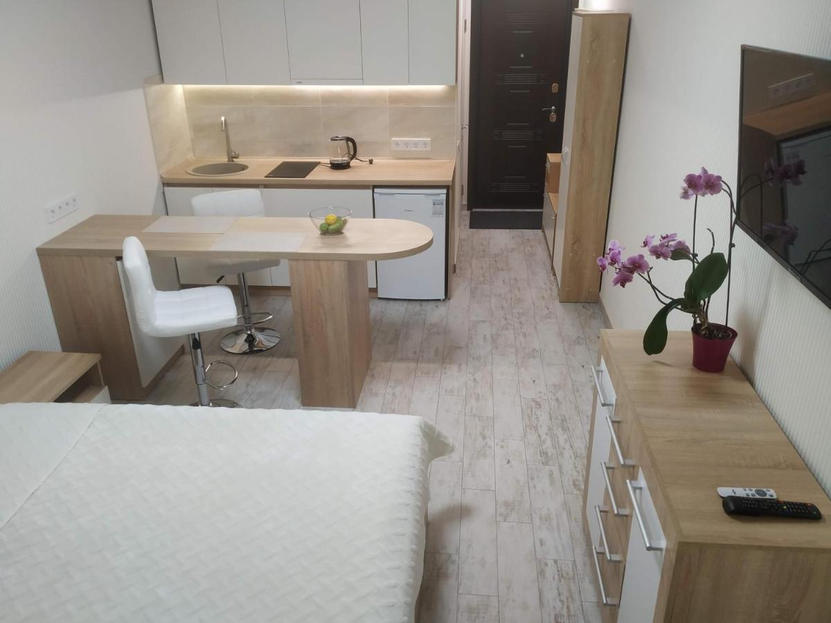 Apartment Kiev Studio With City View ภายนอก รูปภาพ
